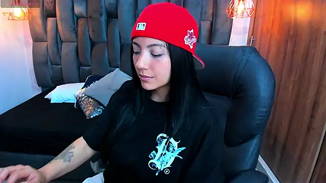 miichael black online show from 06.13.26