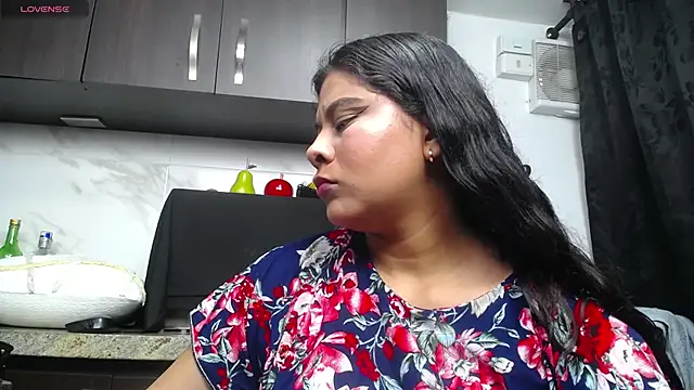 iniyalaboni online show from 09.12.25