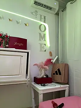 Snapshot of Hot_malak chatting on 02.27.26 Hot malak online show from 02.27.26