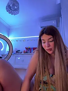 Snapshot of Hot_malak chatting on 03.20.26 Hot malak online show from 03.20.26