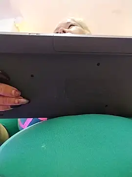 girl amada online show from 11.09.25