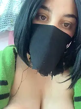 Snapshot of Miss-Soka chatting on 03.16.25 Miss-Soka online show from 03.16.25