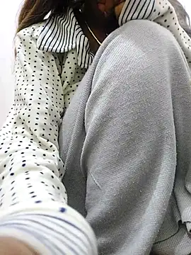 Snapshot of 7alawa-44 chatting on 02.21.25 7alawa-44 online show from 02.21.25