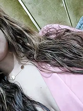 Snapshot of 7alawa-44 chatting on 10.15.25 7alawa-44 online show from 10.15.25