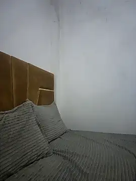 Snapshot of 7alawa-44 chatting on 04.10.26 7alawa-44 online show from 04.10.26