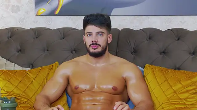 Snapshot of DustinKeent chatting on 12.03.24 DustinKeent online show from 12.03.24