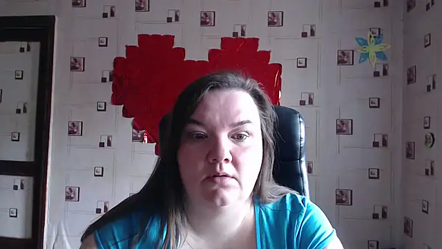 Snapshot of TasyaBigTTs chatting on 03.19.25 TasyaBigTTs online show from 03.19.25