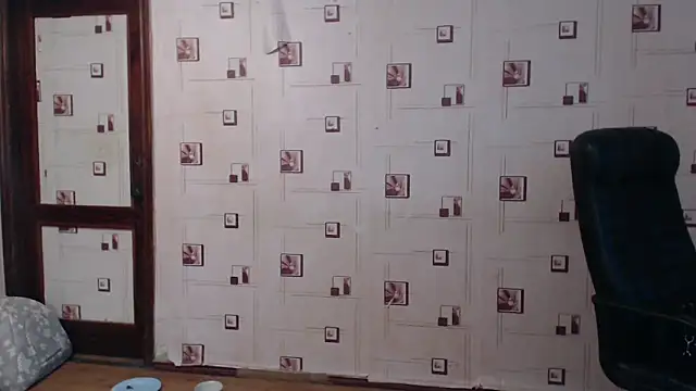 TasyaBigTTs online show from 11.28.25