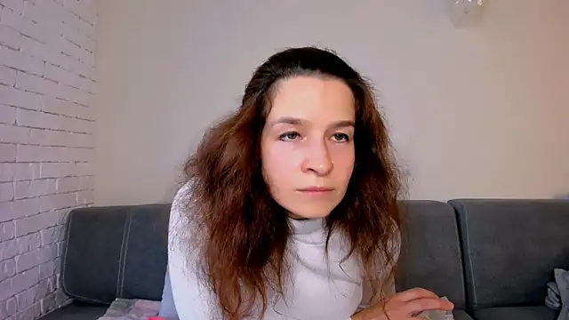 Clear Angel online show from 10.10.25