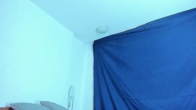 emiily15   online show from 12.16.24