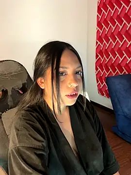 emiily15   online show from 11.18.25