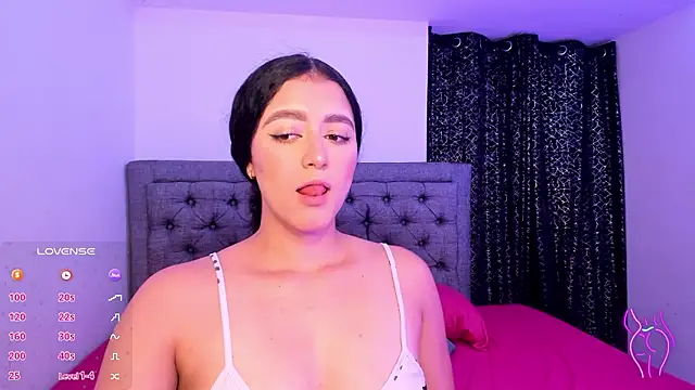 Snapshot of Adhara-zanne chatting on 01.16.26 Adhara-zanne online show from 01.16.26