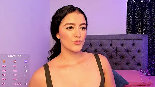 Snapshot of Adhara-zanne chatting on 02.13.26 Adhara-zanne online show from 02.13.26