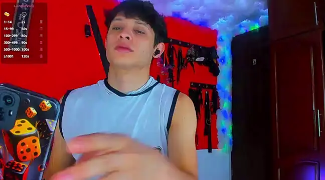 LilOwen  online show from 03.13.25