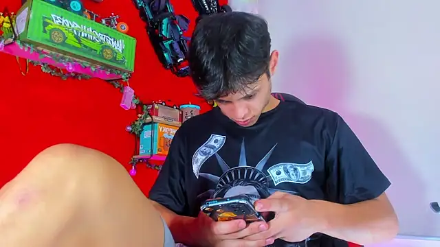 LilOwen  online show from 09.09.25