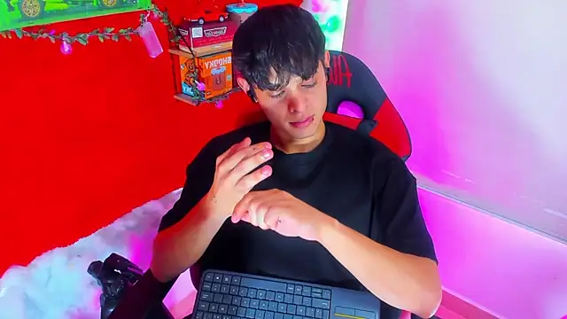 LilOwen  online show from 09.21.25