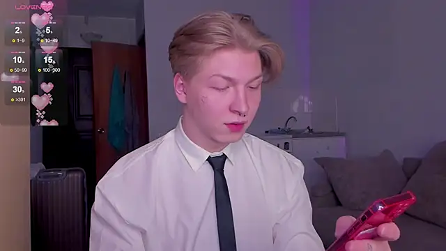 TheMikeSever online show from 11.15.25