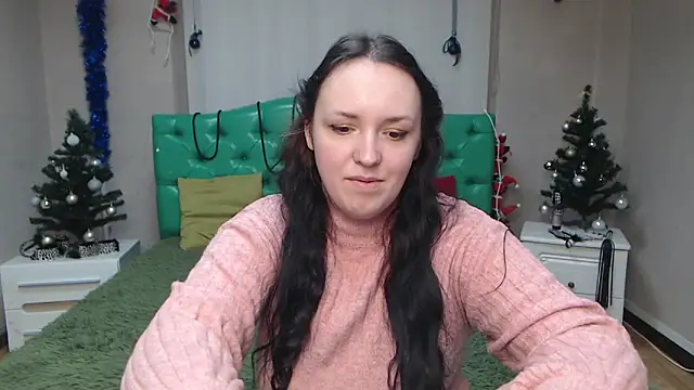 Snapshot of IsabelBlackberry chatting on 12.29.24 IsabelBlackberry online show from 12.29.24
