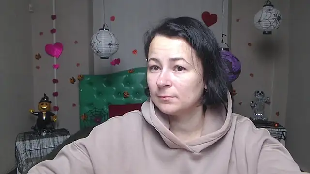 MarieSho online show from 11.10.25