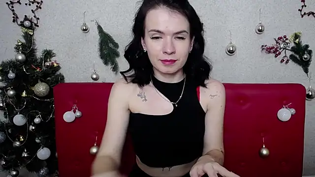 Snapshot of JasmineKouch chatting on 01.12.25 JasmineKouch online show from 01.12.25
