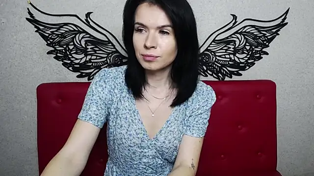 Snapshot of JasmineKouch chatting on 01.31.25 JasmineKouch online show from 01.31.25