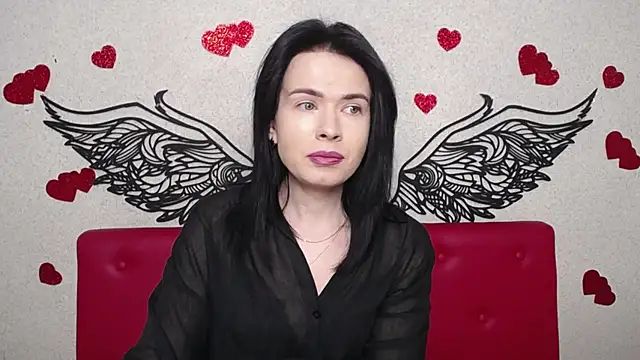 Snapshot of JasmineKouch chatting on 03.04.25 JasmineKouch online show from 03.04.25