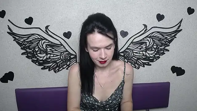 Snapshot of JasmineKouch chatting on 09.10.25 JasmineKouch online show from 09.10.25