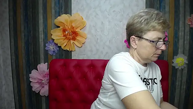 EmiliaGree online show from 05.09.26