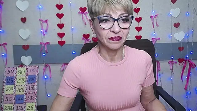 Snapshot of EllaBonito chatting on 03.01.25 EllaBonito online show from 03.01.25