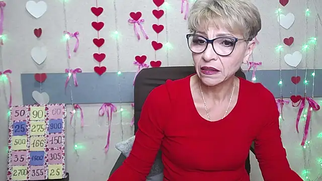 Snapshot of EllaBonito chatting on 03.03.25 EllaBonito online show from 03.03.25