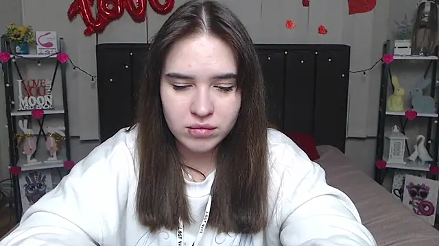 LauraHlot online show from 03.07.25