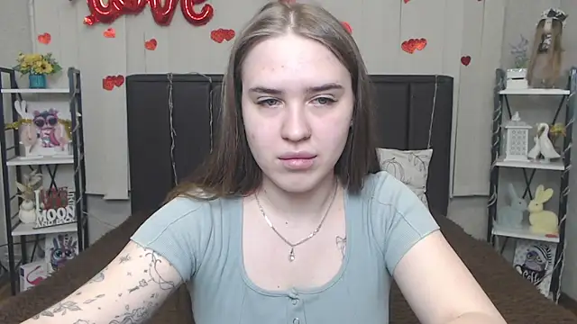Snapshot of LauraHlot chatting on 05.09.26 LauraHlot online show from 05.09.26