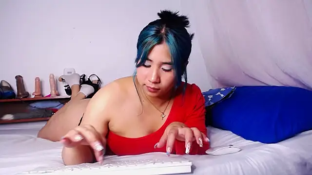 anyaadamss online show from 02.06.25