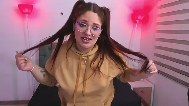 Camiila Osorio online show from 02.09.25