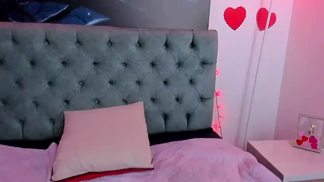 Camiila Osorio online show from 02.22.25