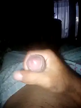 Snapshot of taylorWiiz chatting on 09.16.25 taylorWiiz online show from 09.16.25