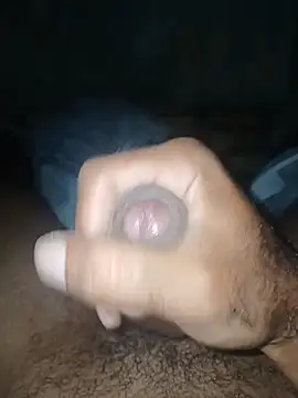 Snapshot of taylorWiiz chatting on 10.27.25 taylorWiiz online show from 10.27.25