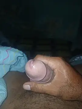 Snapshot of taylorWiiz chatting on 10.30.25 taylorWiiz online show from 10.30.25