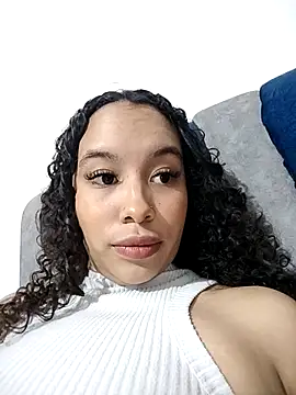 MarieLeon online show from 03.16.25