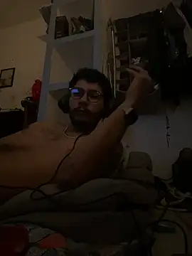 Snapshot of CrazyApachw chatting on 03.02.26 CrazyApachw online show from 03.02.26