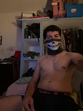 Snapshot of CrazyApachw chatting on 03.08.26 CrazyApachw online show from 03.08.26