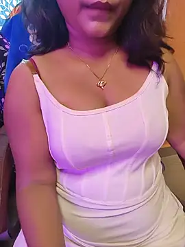 Snapshot of nisha_baby2 chatting on 07.25.26 nisha baby2 online show from 07.25.26