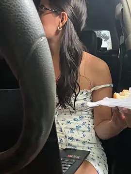 Arilw online show from 11.22.25