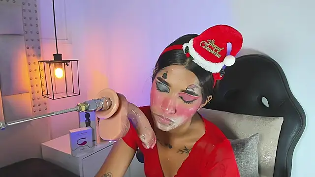 Snapshot of baby_naughty1_ chatting on 12.24.24 baby naughty1 online show from 12.24.24