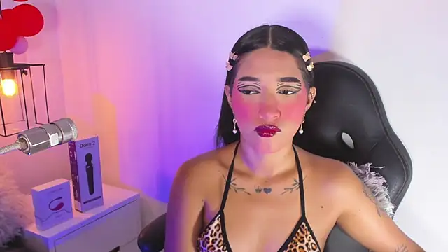 Snapshot of baby_naughty1_ chatting on 02.21.25 baby naughty1 online show from 02.21.25