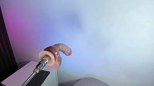 Snapshot of baby_naughty1_ chatting on 09.13.25 baby naughty1 online show from 09.13.25