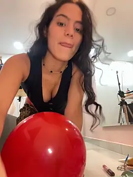 ariel jonees online show from 09.21.25