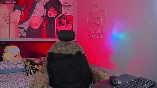 Snapshot of _gia_rose chatting on 11.18.25 gia rose online show from 11.18.25