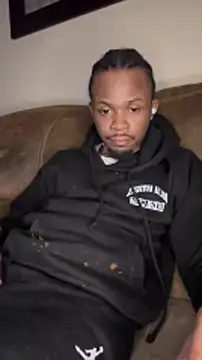 Snapshot of MobyDxck chatting on 02.01.25 MobyDxck online show from 02.01.25