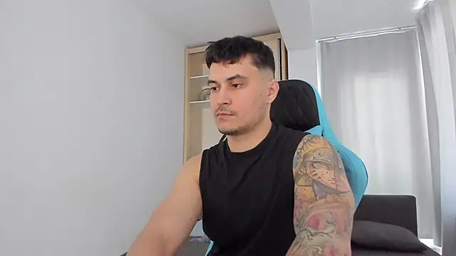 Snapshot of MatMalonne chatting on 02.22.25 MatMalonne online show from 02.22.25